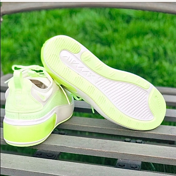 NWT Nike Air Max Dia Training White Volt - Picture 7 of 8